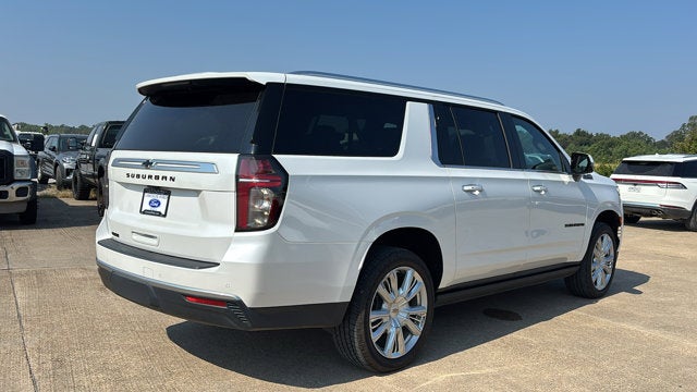 2024 Chevrolet Suburban High Country