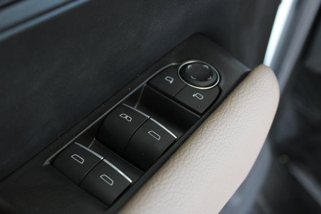 2024 GMC Canyon 4WD Denali