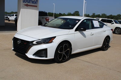 2024 Nissan Altima 2.5 SR