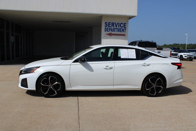 2024 Nissan Altima 2.5 SR