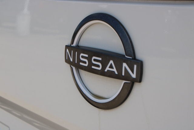 2024 Nissan Frontier SL