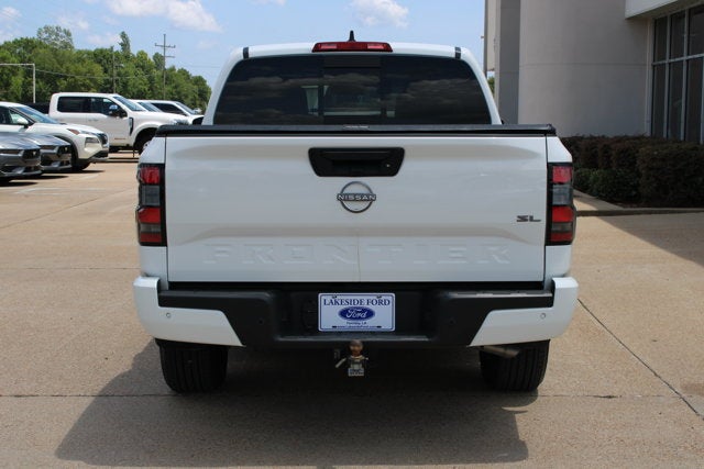 2024 Nissan Frontier SL