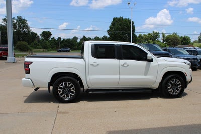 2024 Nissan Frontier SL