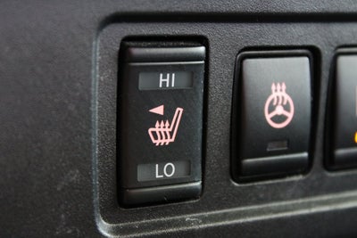 2024 Nissan Frontier SL