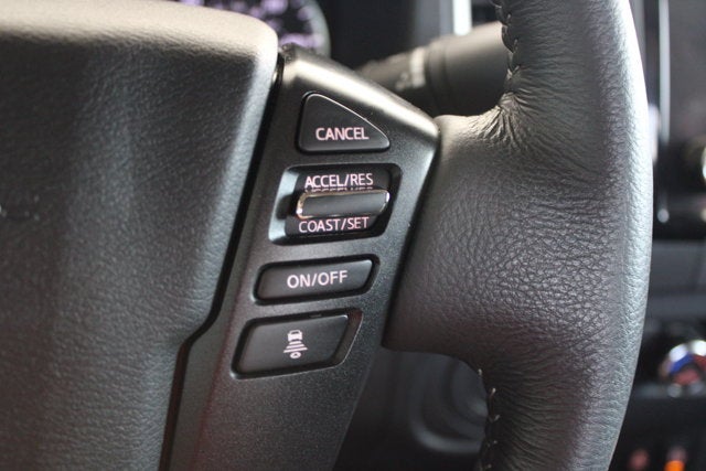 2024 Nissan Frontier SL