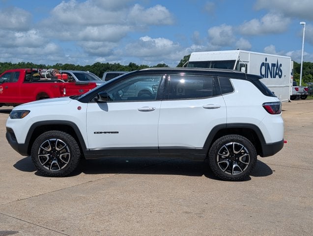 2025 Jeep Compass Trailhawk