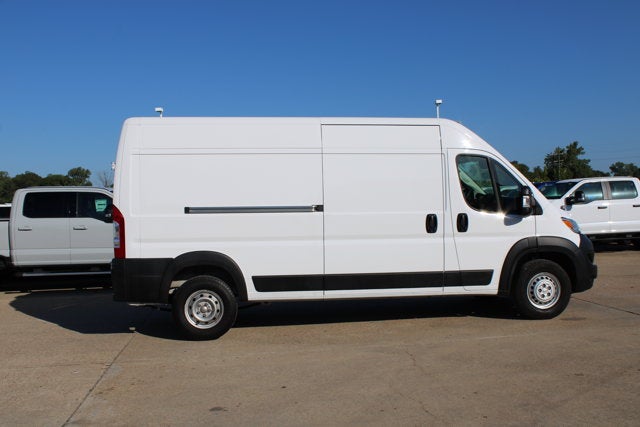2026 RAM ProMaster Cargo Van Tradesman