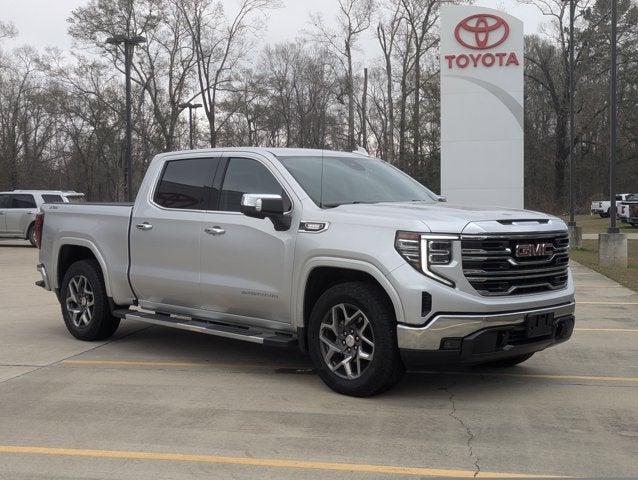 2022 GMC Sierra 1500 SLT