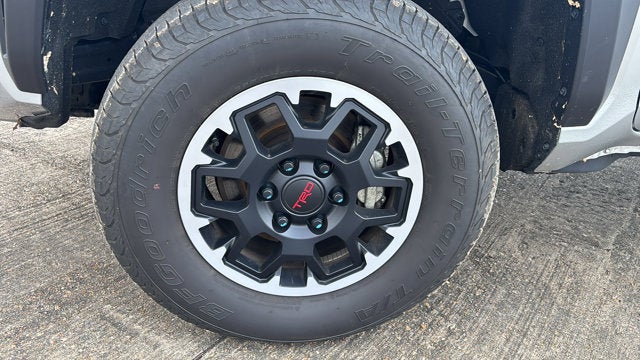 2024 Toyota Tacoma 4WD TRD Off-Road
