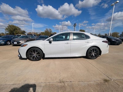 2023 Toyota Camry Base