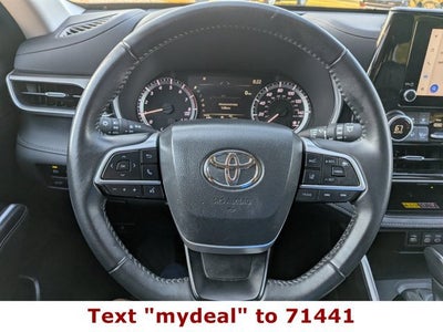 2025 Toyota Highlander XLE