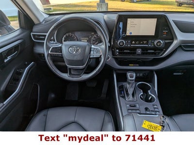 2025 Toyota Highlander XLE