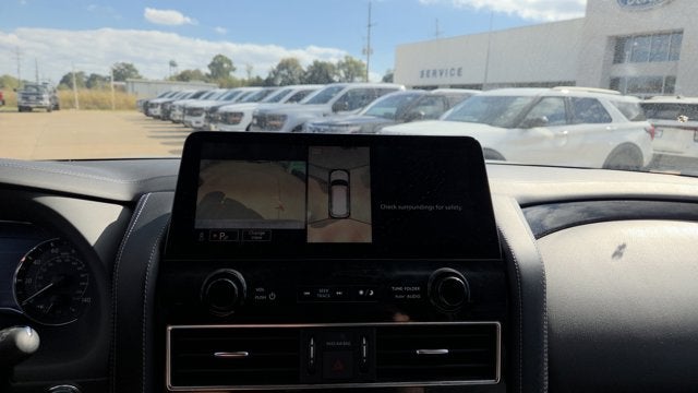 2022 INFINITI QX80 LUXE