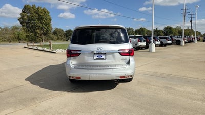 2022 INFINITI QX80 LUXE