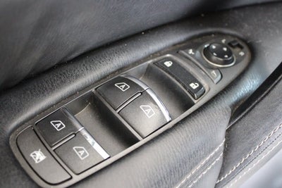 2016 INFINITI QX80 Base