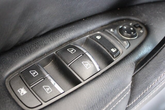 2016 INFINITI QX80 Base