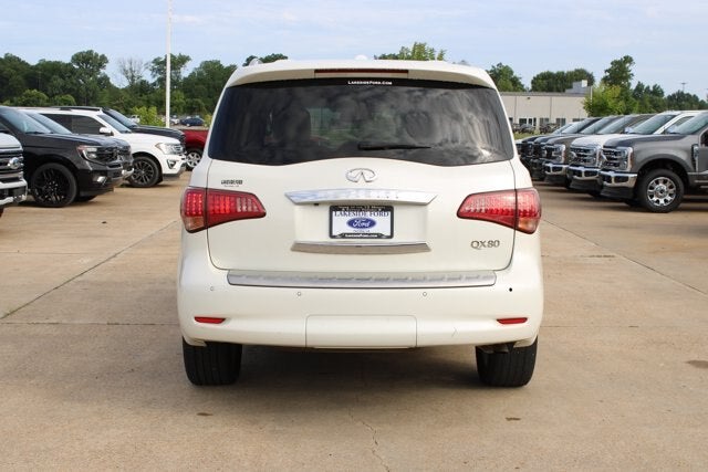 2016 INFINITI QX80 Base