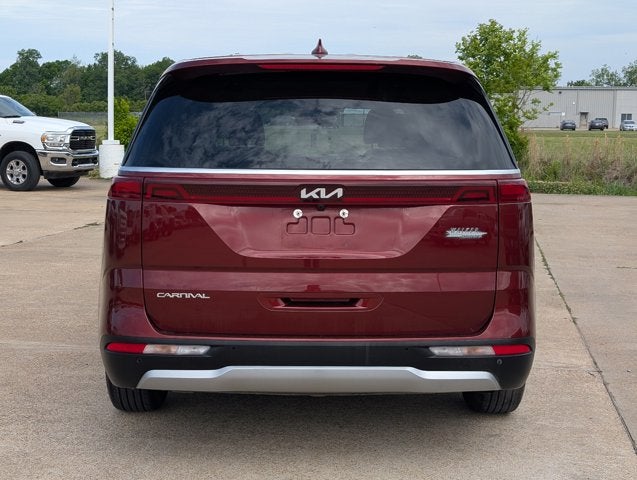2023 Kia Carnival LX