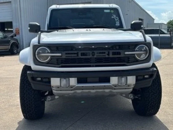 2025 Ford Bronco Front View