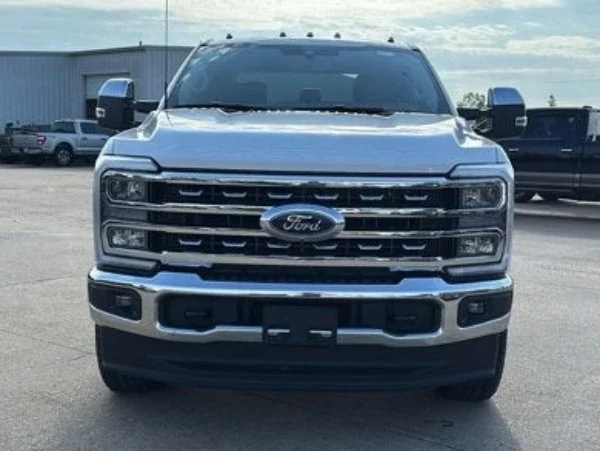 2026 Ford F-250 Front exterior view